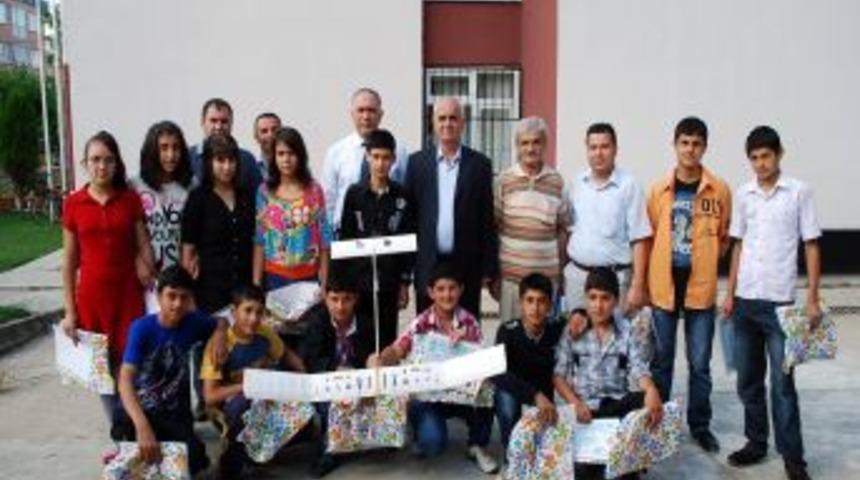 Salihli'de Model U&ccedil;ak Kursu Tamamlandı