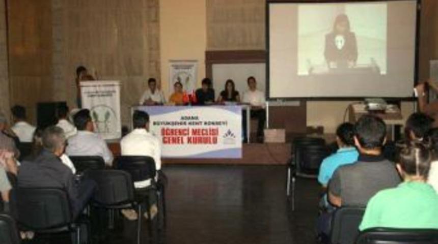 &Ouml;ğrenci meclisinde Tun&ccedil; g&uuml;ven tazeledi