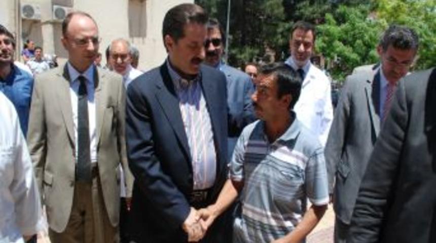 &Ccedil;alışma Ve Sosyal G&uuml;venlik Bakanı Faruk &Ccedil;elik, Şanlıurfa'da