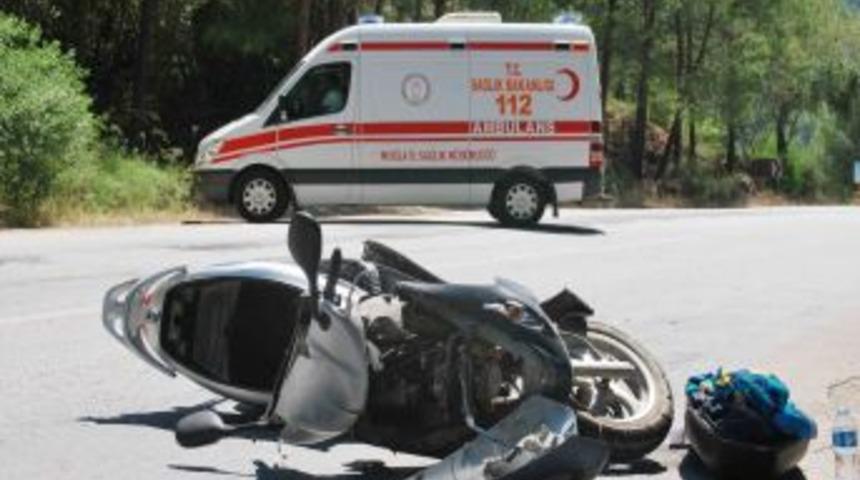 Marmaris'te Trafik Kazası: 1 Yaralı