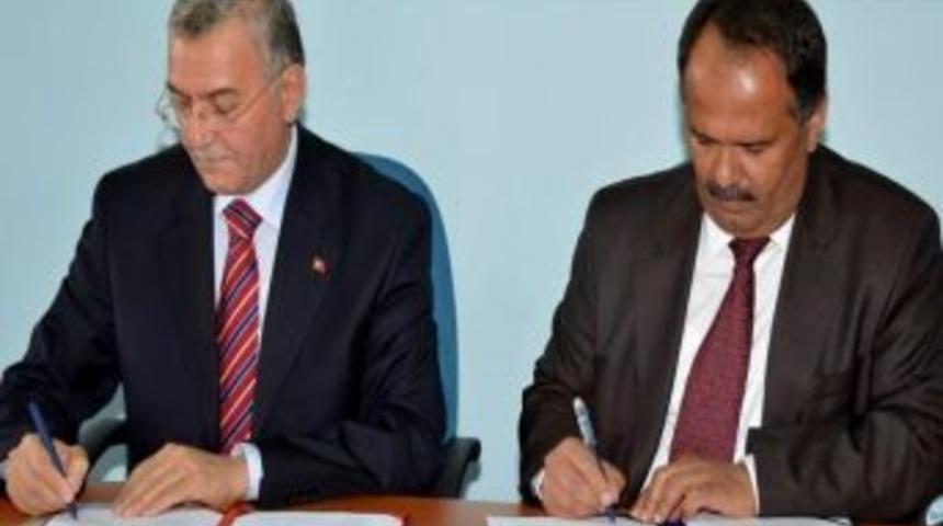 Esog&uuml; İle T&uuml;lomsaş Raylı Sistemler Protokol&uuml; İmzaladı