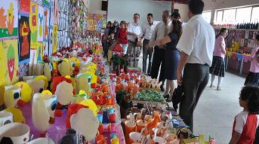 Soma Atat&uuml;rk İlk&ouml;ğretim Okulu'ndan Yıl Sonu Kermesi