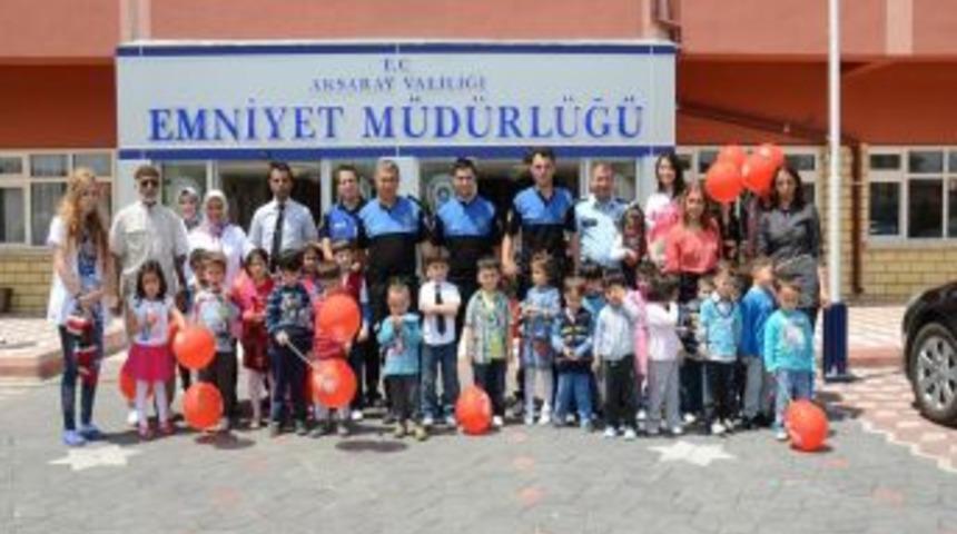 Aksaray'da Miniklerden Emniyete Ziyaret