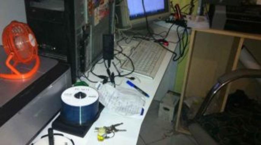 İzmir'de Korsan Operasyonu