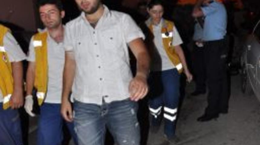 Polisten Ka&ccedil;an Alkoll&uuml; S&uuml;r&uuml;c&uuml;n&uuml;n Otomobili Takla Attı