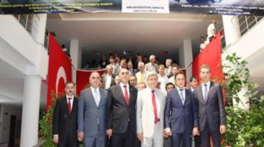 Karaosmanoğlu, "orta Asya'da B&uuml;y&uuml;k Cevherler Var"