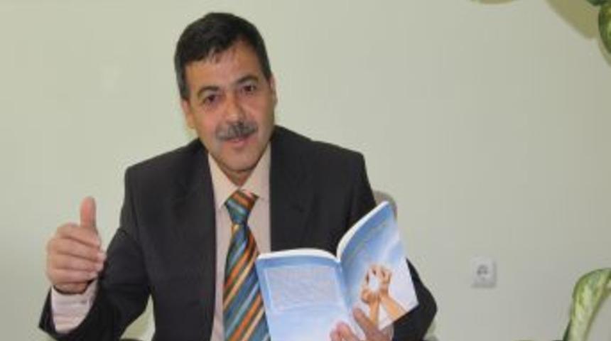 Şair Aksu'dan "temmuz G&uuml;neşi"