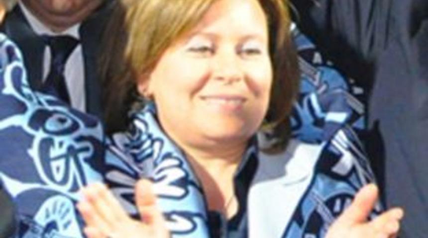 G&uuml;rkan'dan Demirspor'a kutlama