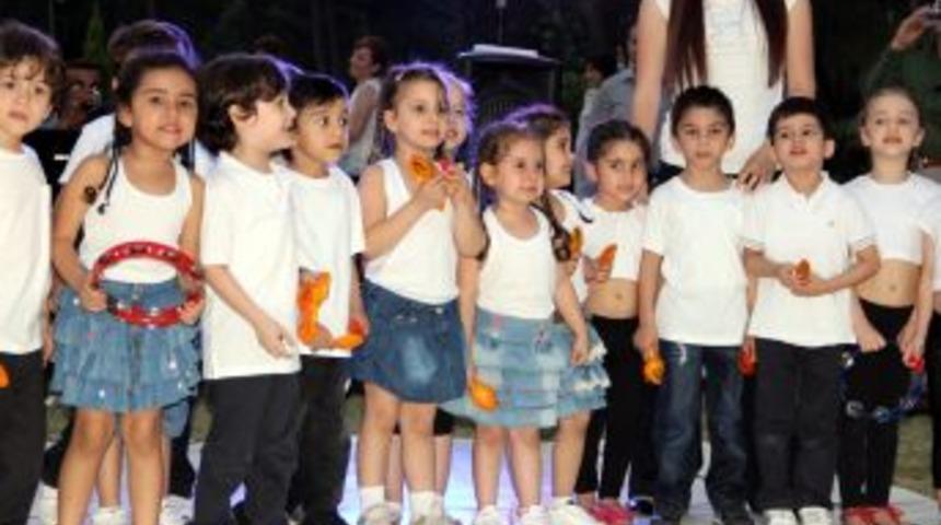 Bertizli minikler şov yaptı