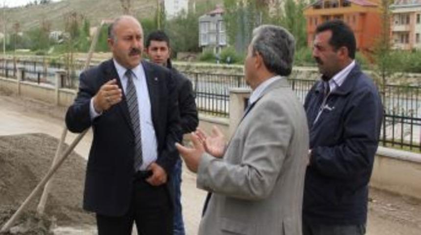 Akşemsettin Caddesi'nde Hummalı &Ccedil;alışma