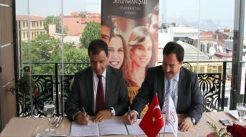 S&uuml;leyman Şah Ile İstanbul İl Milli Eğitim M&uuml;d&uuml;rl&uuml;ğ&uuml; Protokol Imzaladı