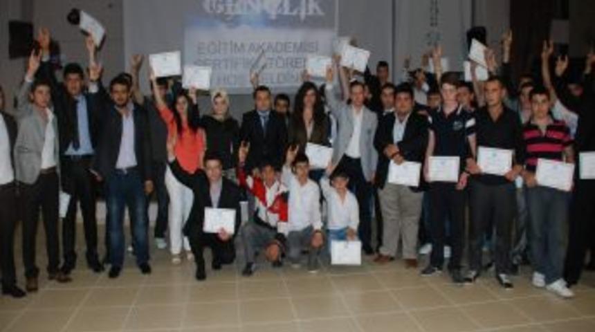 Kocaeli &Uuml;lk&uuml; Ocakları'nın Sertifika T&ouml;reni