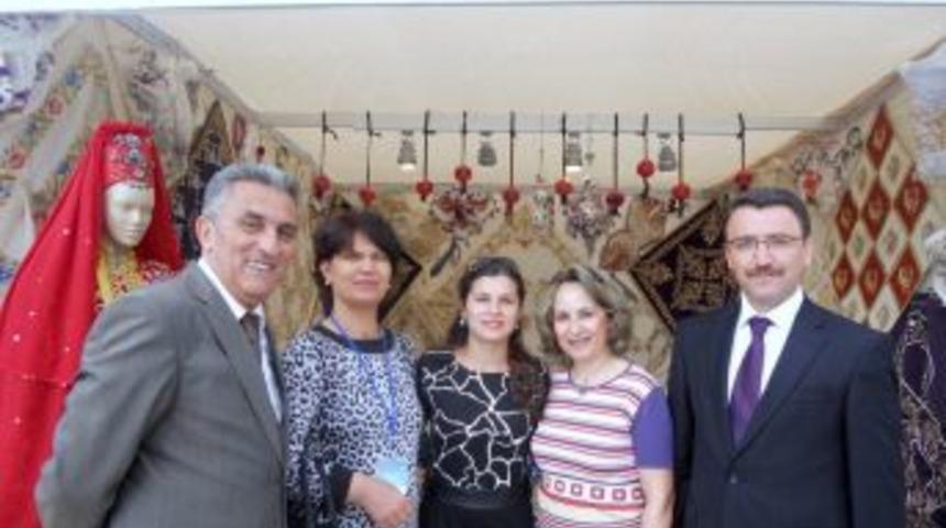 Gediz Halk Eğitimi Merkezi Mardin Hem Fuarında İl&ccedil;eyi Tanıttı