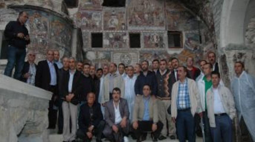 Malatya Tso Meclisi &Uuml;yeleri Trabzon'da Tarihi Alanları Gezdi