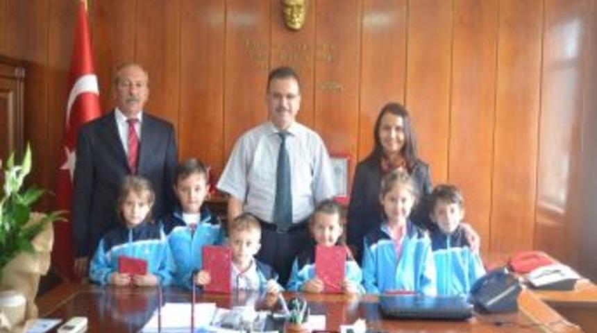 Ana Sınıfı &Ouml;ğrencilerinden Kaymakam G&ouml;zen'e Ziyaret