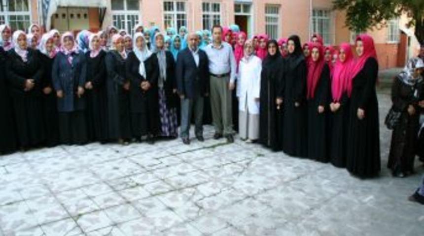 Devrek M&uuml;ft&uuml;l&uuml;ğ&uuml;'nden Mezuniyet T&ouml;reni
