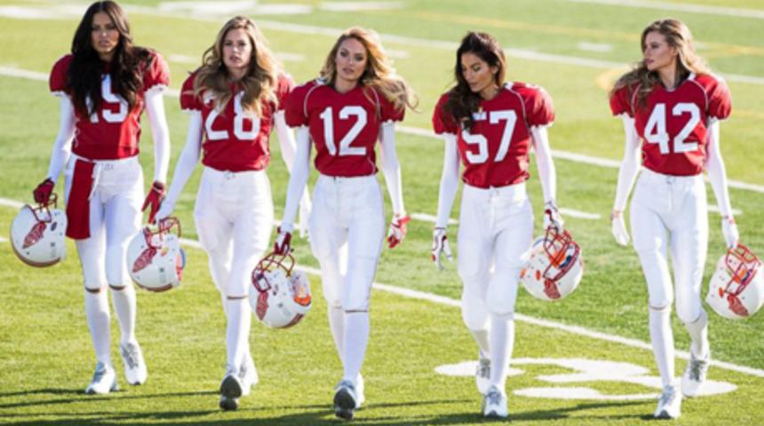 Victoria's Secret meleklerinden Sevgililer Günü filmi