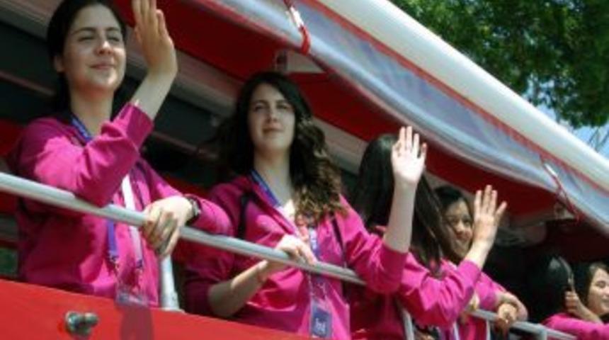 T&uuml;rk&ccedil;e'nin G&uuml;lleri K&uuml;tahya'da