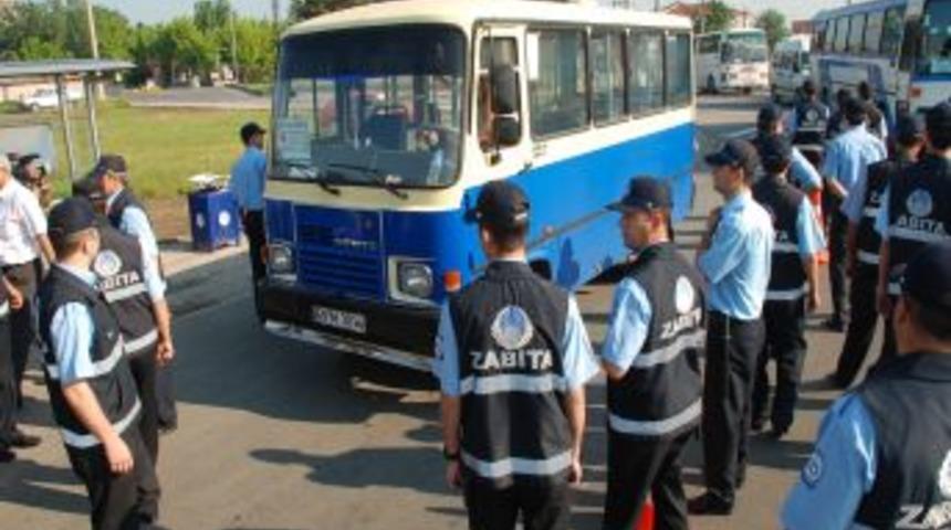 &Ccedil;orlu`da Şehir İ&ccedil;i Taşımacılık Yapan Minib&uuml;sler Faaliyetten Men Edildi