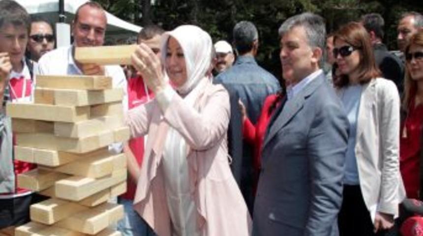 Abdullah G&uuml;l Karikat&uuml;r&uuml;n&uuml; &Ccedil;izdirdi