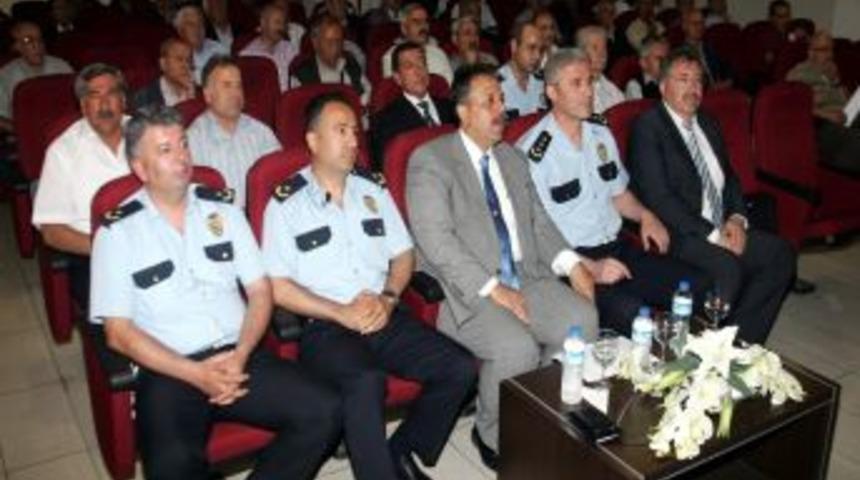 2012 Birinci D&ouml;nem Trafik M&uuml;fettişleri Toplantısı Yapıldı