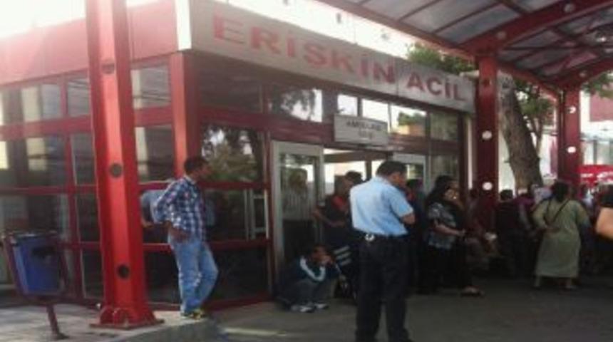 İzmir'de Silahlı Kavga: 1 &Ouml;l&uuml;, 2 Yaralı