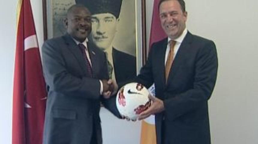 Burundi Cumhurbaşkanı Nkurunziza'dan Galatasaray'a Ziyaret