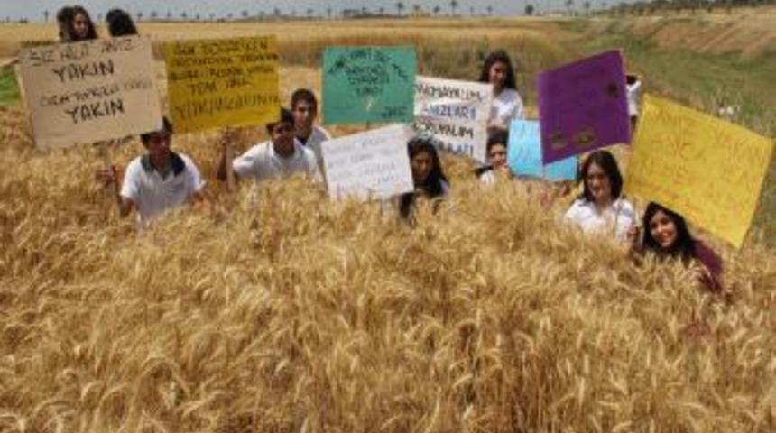 &Ouml;ğrencilerin "anız" Seferberliği