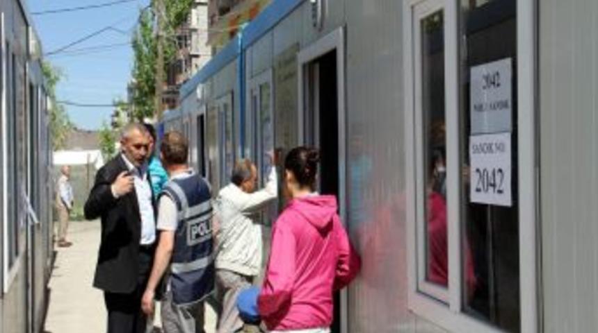 Van'da Muhtarlık Se&ccedil;imleri