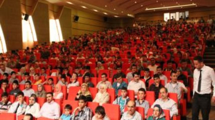 FEM Bursa Lise Yurtları Mezunlarını Uğurladı