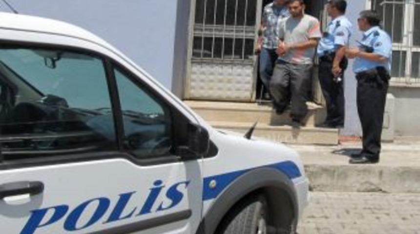 B&uuml;fe Hırsızları Su&ccedil;&uuml;st&uuml; Yakalandı