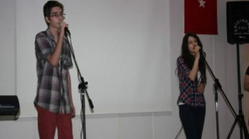 Mehmet &Ccedil;elikel Lisesi 74. Yılını Kutladı