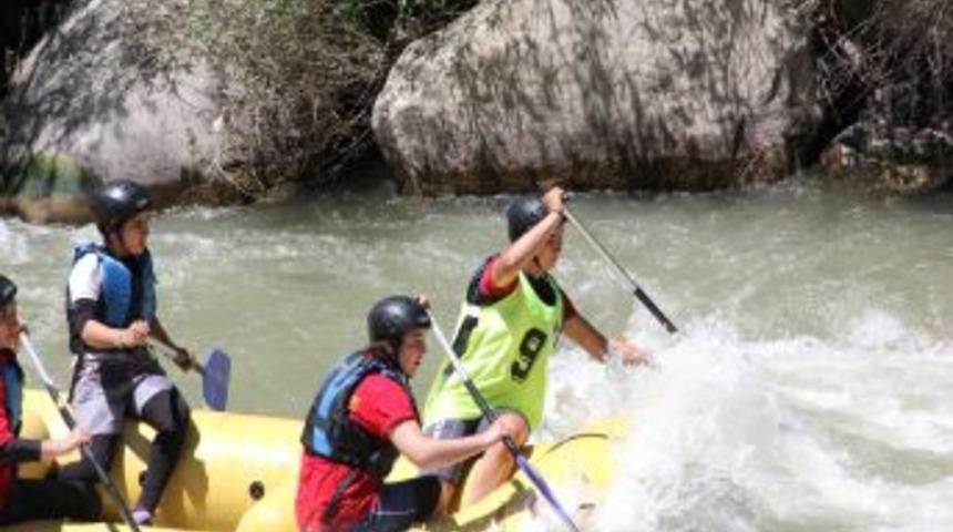 Erzurum'da Rafting Coşkusu
