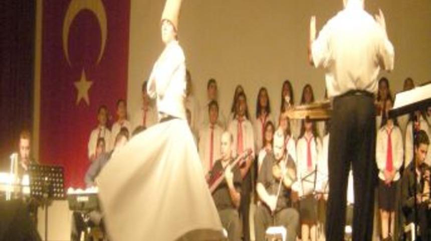 Akhisarlı Devlerin Konseri B&uuml;y&uuml;k Beğeni Topladı