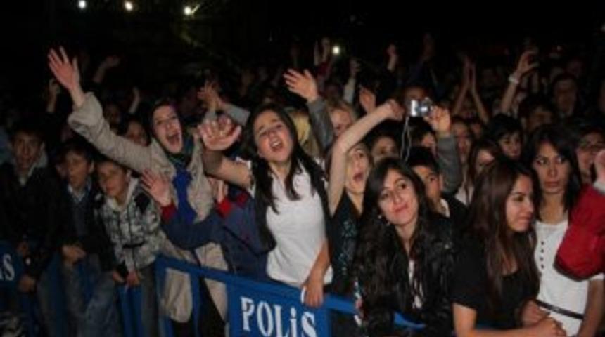 Emre Aydın, Bayburt'u Salladı