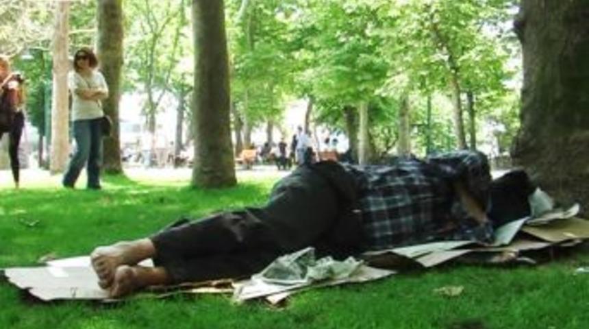 Sıcak Hava Dondurmacıları Sevindirdi