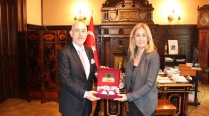Başkan Kefeli, Viyana'da