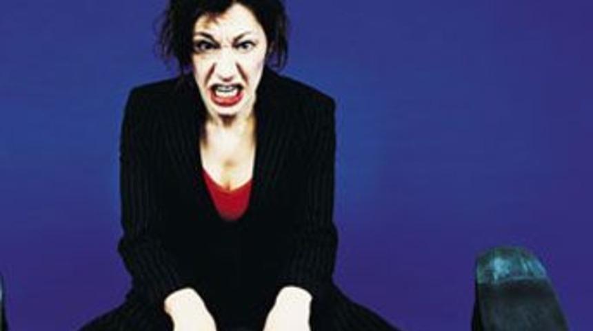 Bu 12 kadından kork!