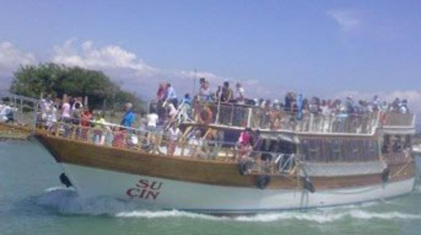 T&uuml;rk Eğitim Sen&rsquo;de bot turu gezisi