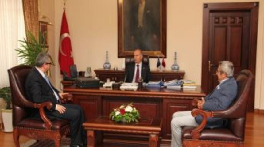 "bursa Yeni Baştan İnşa Edilmeli"