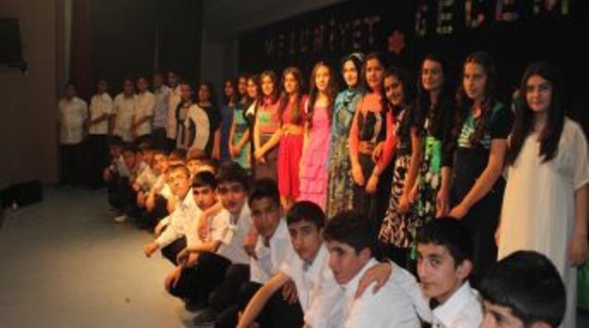 Nizamiye Koleji&rsquo;nde Mezuniyet Coşkusu