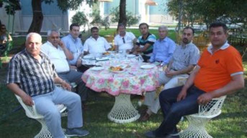 Chp İl Kongresinde 9 İl&ccedil;eden Mehmet Faruk Akar'a Destek