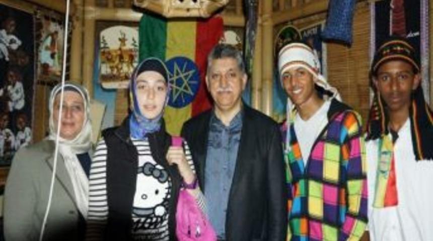 Fahri Konsolos Osman Nakıboğlu, Etiyopya Stantını Ziyaret Etti