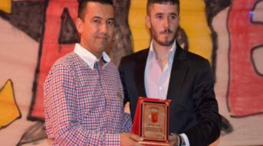 Yılın Spor Adamı S&uuml;leyman Hurma  Se&ccedil;ildi