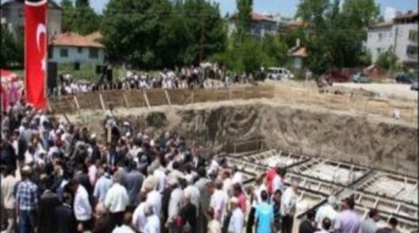 Suluova Yatılı Erkek Kur'an Kursu'nun Temeli Atıldı