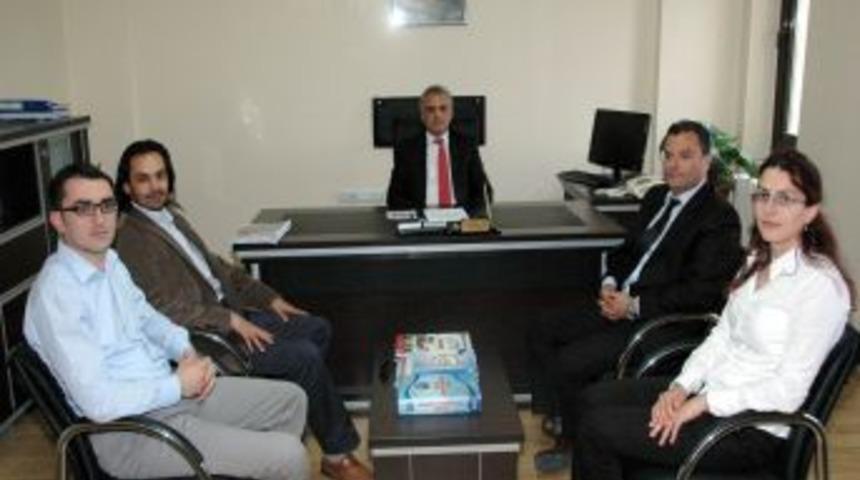 &Uuml;niversite Mezunu İşsiz Gen&ccedil;lere İnsan Kaynakları Uzmanı Eğitimi