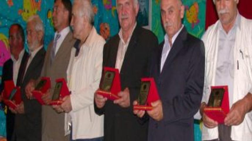 Seyyid Vakkas Eğitim Vakfı Ailelere Vefa &Ouml;d&uuml;l&uuml; Verdi