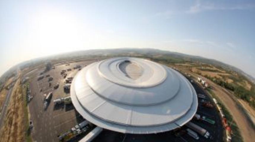 D&uuml;nya Haller Birliği'nin Berlin Toplantısında Bursa Hali Tanıtıldı