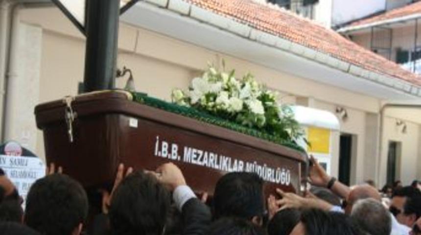 İşadamı Sabri Hakkı Ulukartal Toprağa Verildi