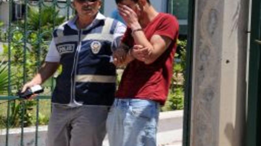 Taksicileri Gasp Eden Zanlılar Son Hırsızlıkta Yakalandı